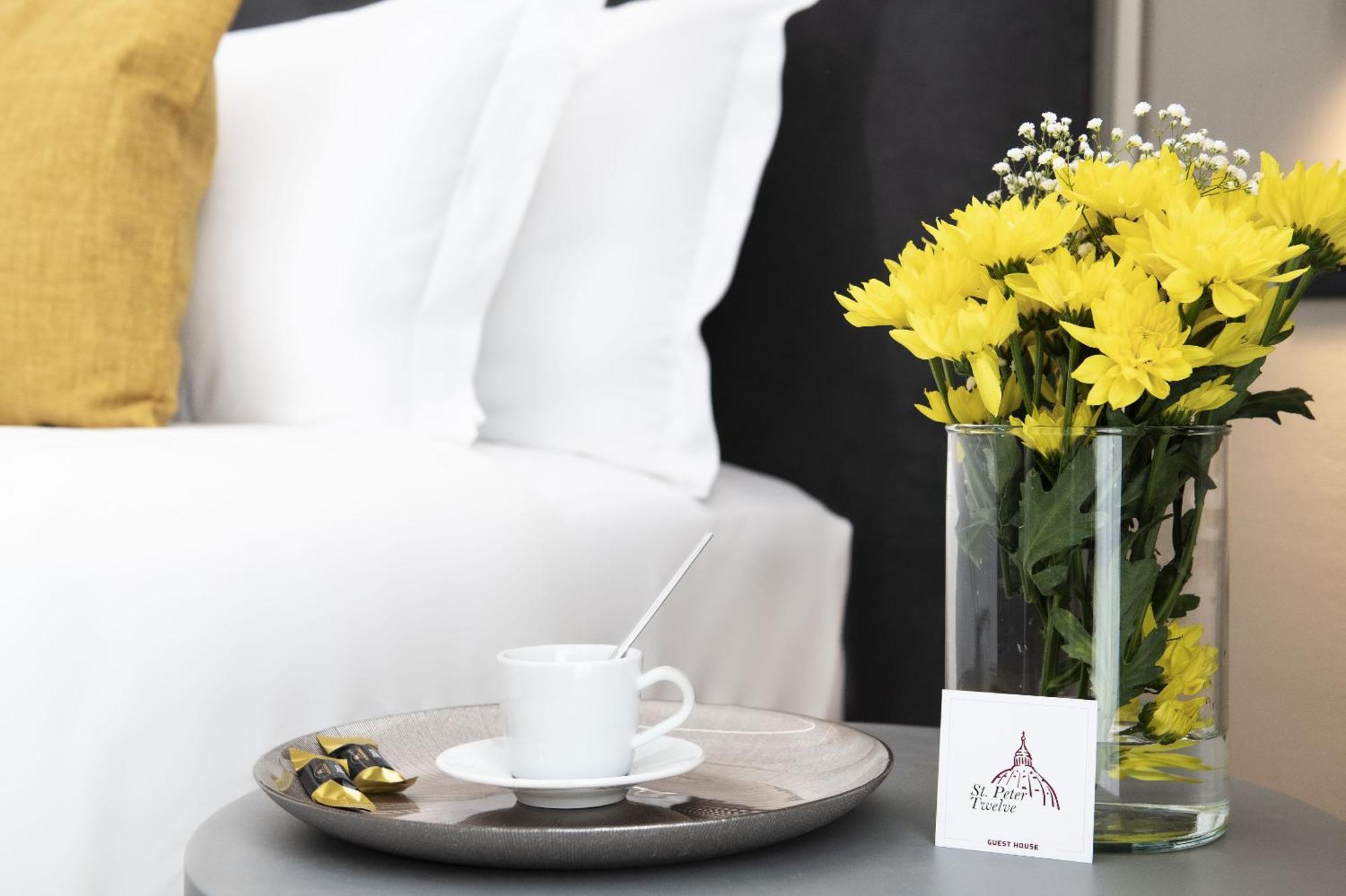 Bed and Breakfast St Peter Twelve Roma Esterno foto