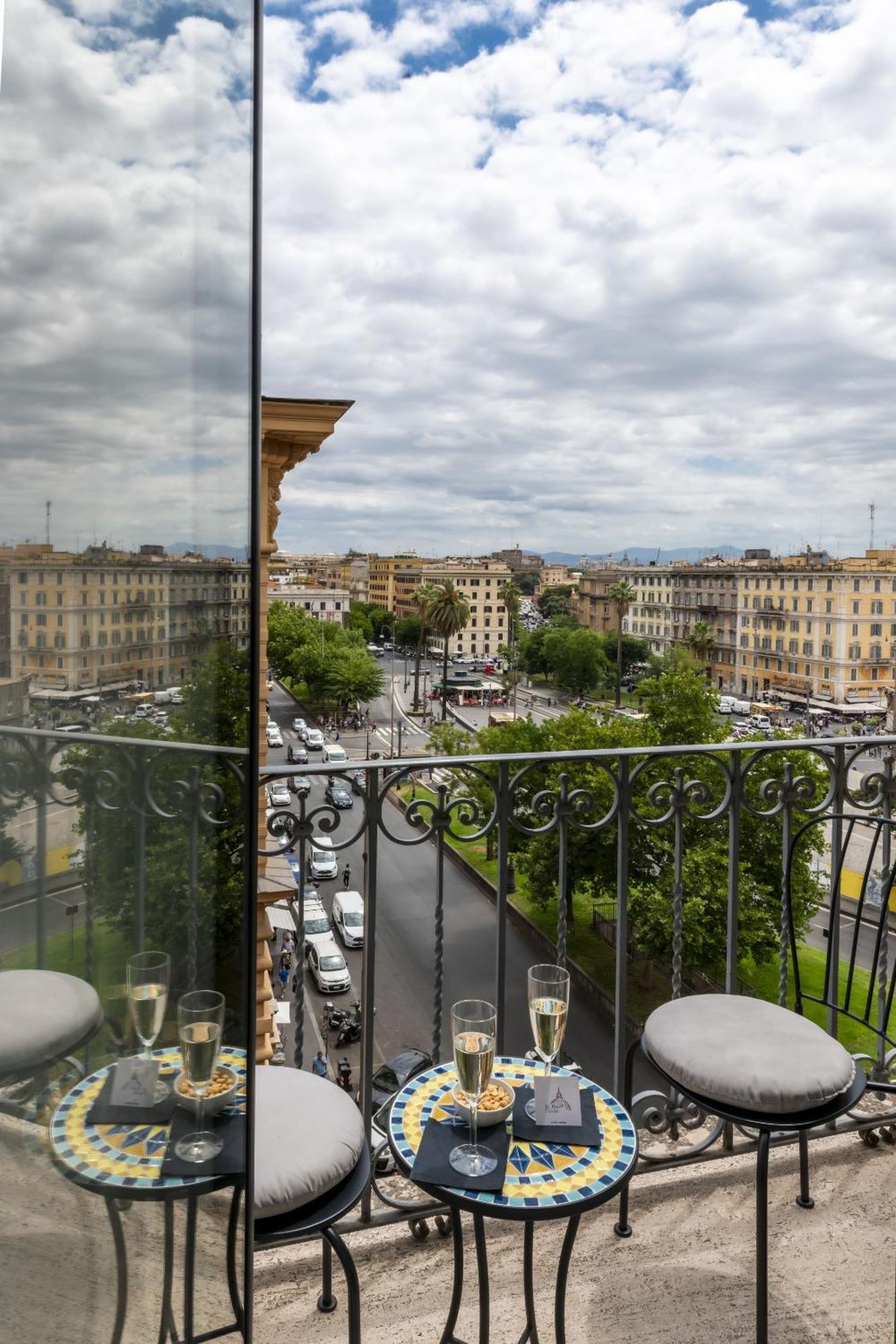 Bed and Breakfast St Peter Twelve Roma Esterno foto